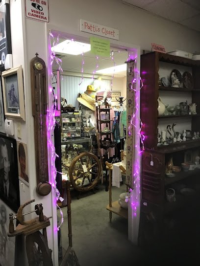 Annie’s Antiques