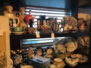 Cape House Collectibles