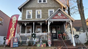 TIMES TIN CUP VINTAGE/ANTIQUES