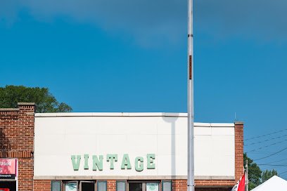 Antique shops in Grand Haven