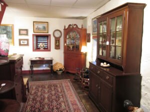 Greshville Antiques And Fine Art
