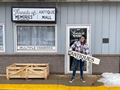 Antique shops in Brookings