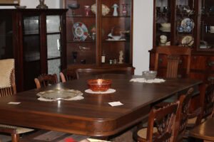 Summit Lake Antiques