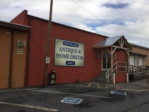 Village Antiques & Home Decor Mall of Elizabethton