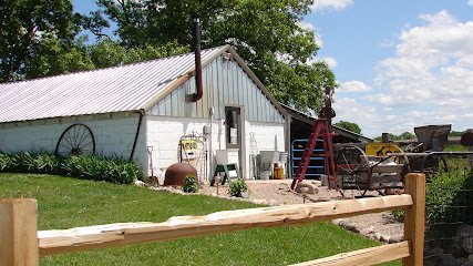 Antique shops in New York Mills