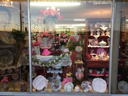 Antique shops in Midland