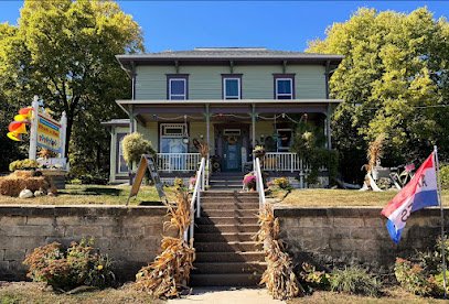 Antique shops in Le Claire