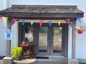 Underground Antiques